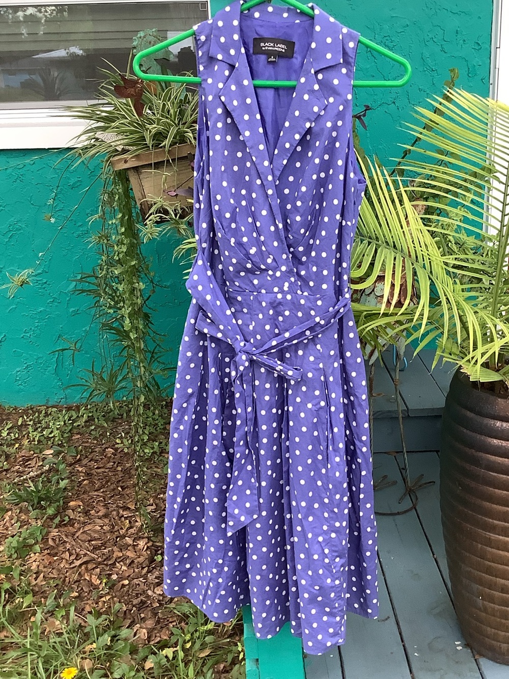 Evan-Picone Black Label polka dot sleeveless full skirt midi